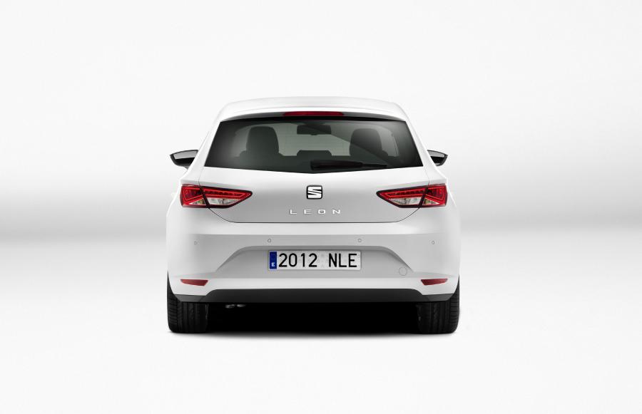  Seat Leon 5-Door 2012 года  (фото 11 из 15)